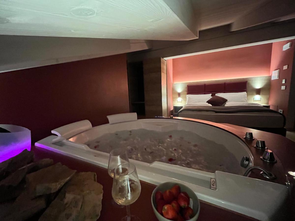 Le Rocce Val Di Non - Quality Room & Breakfast Tassullo Extérieur photo