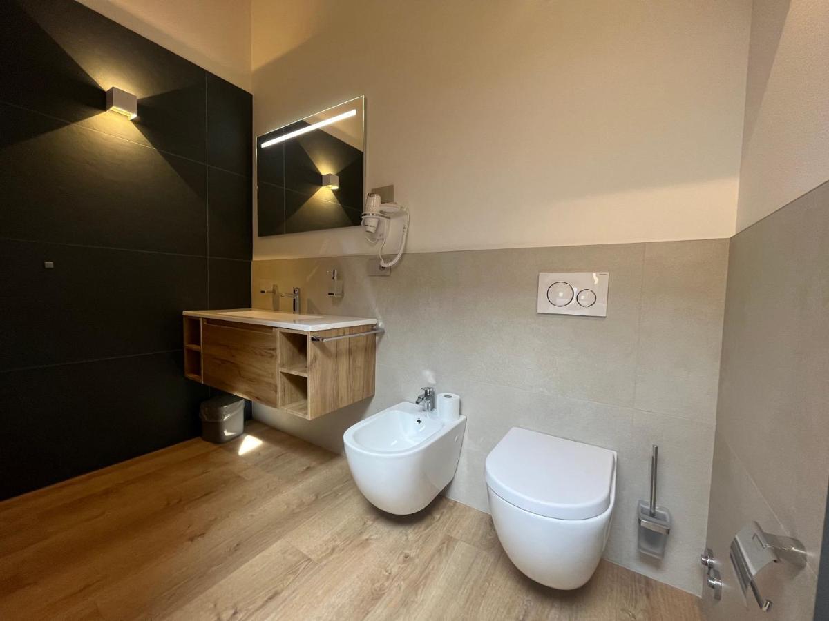 Le Rocce Val Di Non - Quality Room & Breakfast Tassullo Extérieur photo
